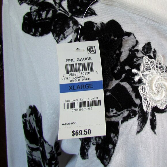 WHITE & BLACK SWEATER CARDIGAN, XL, NWT LONG CHARTER CLUB w APPLIQUE ROSES - Picture 3 of 4
